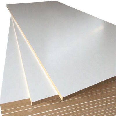 680-830KG/M3 Dichtheid Houtvezel 16mm 19mm Witte textuur Melamine Mdf voor Keukenkasten