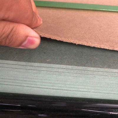Waterbestendige Mdf-plaat 3 mm met aangepaste afmetingen en melaminepapier