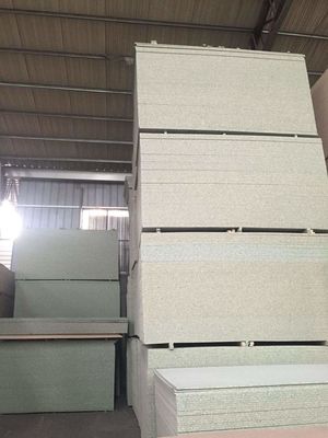 Melaminepapier voor binnenruimten 3 mm-18 mm Meubelgraad MDF Gelamineerd Commercieel Sperrhout